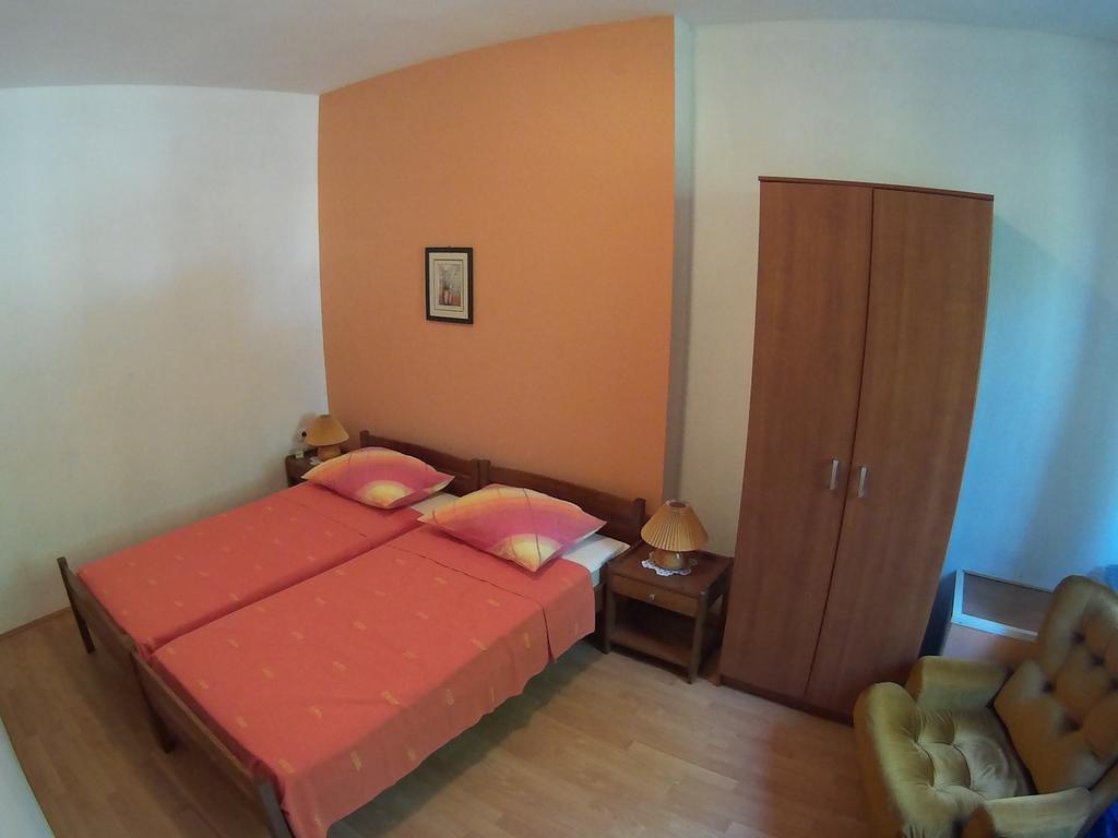Vesna Apartment Пула Екстер'єр фото